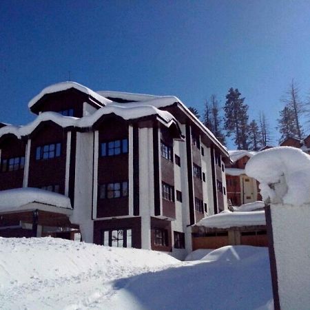 Hotel Gulmarg Inn Dış mekan fotoğraf