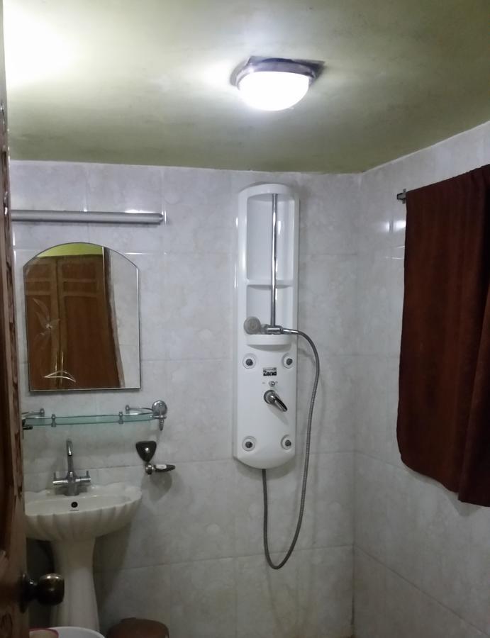 Hotel Gulmarg Inn Dış mekan fotoğraf