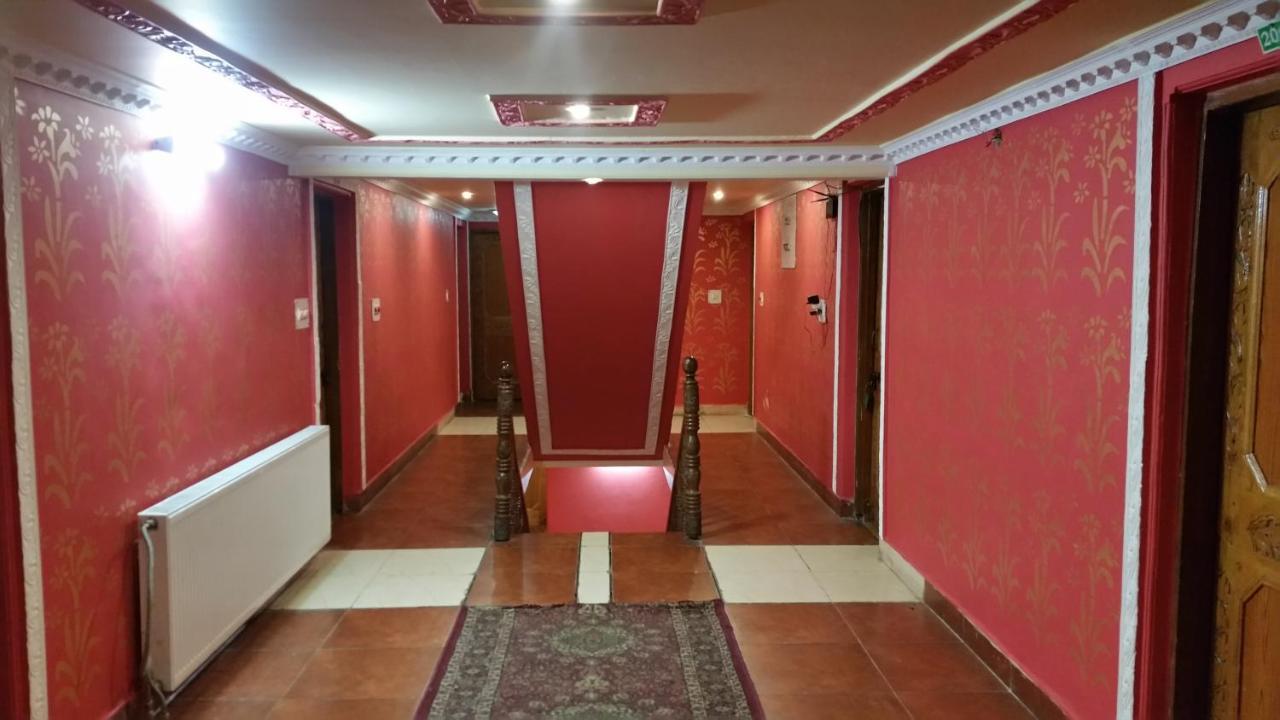 Hotel Gulmarg Inn Dış mekan fotoğraf